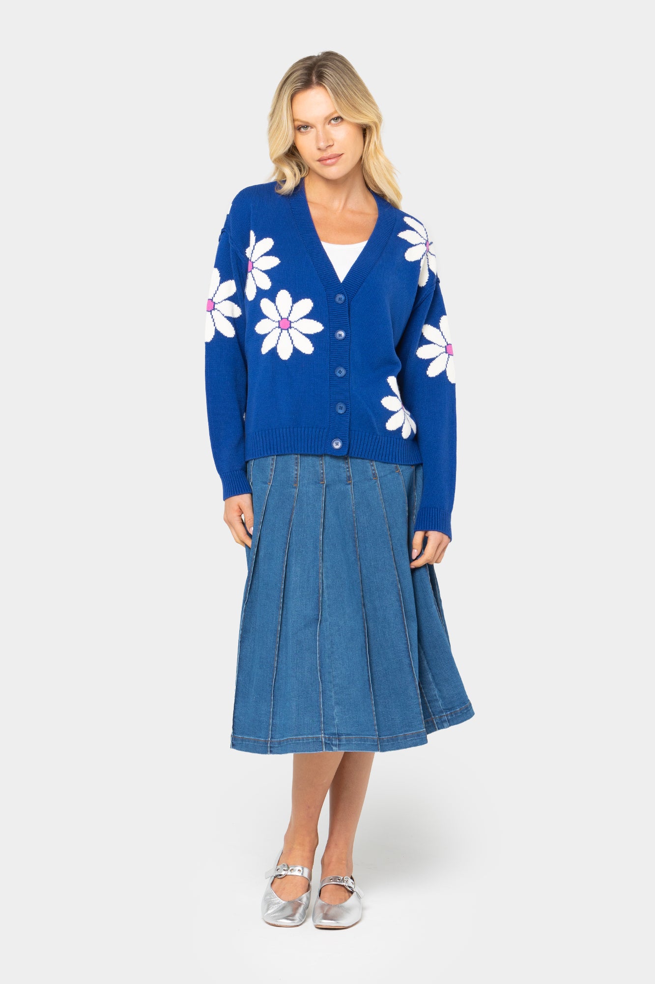 Flower Cardigan Sweater with Drop Shoulder