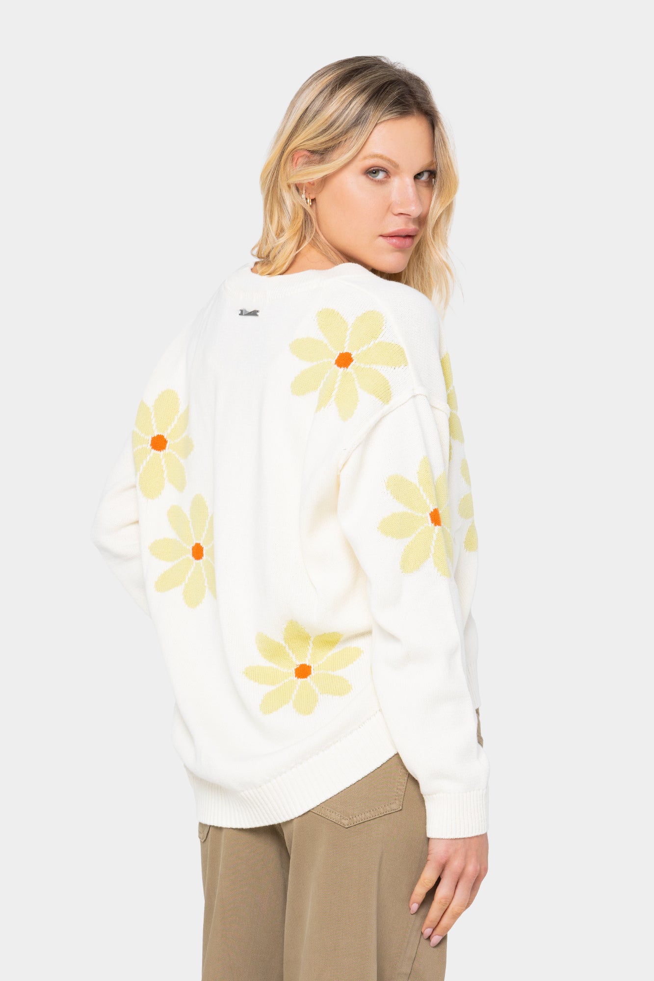 Flower Cardigan Sweater with Drop Shoulder
