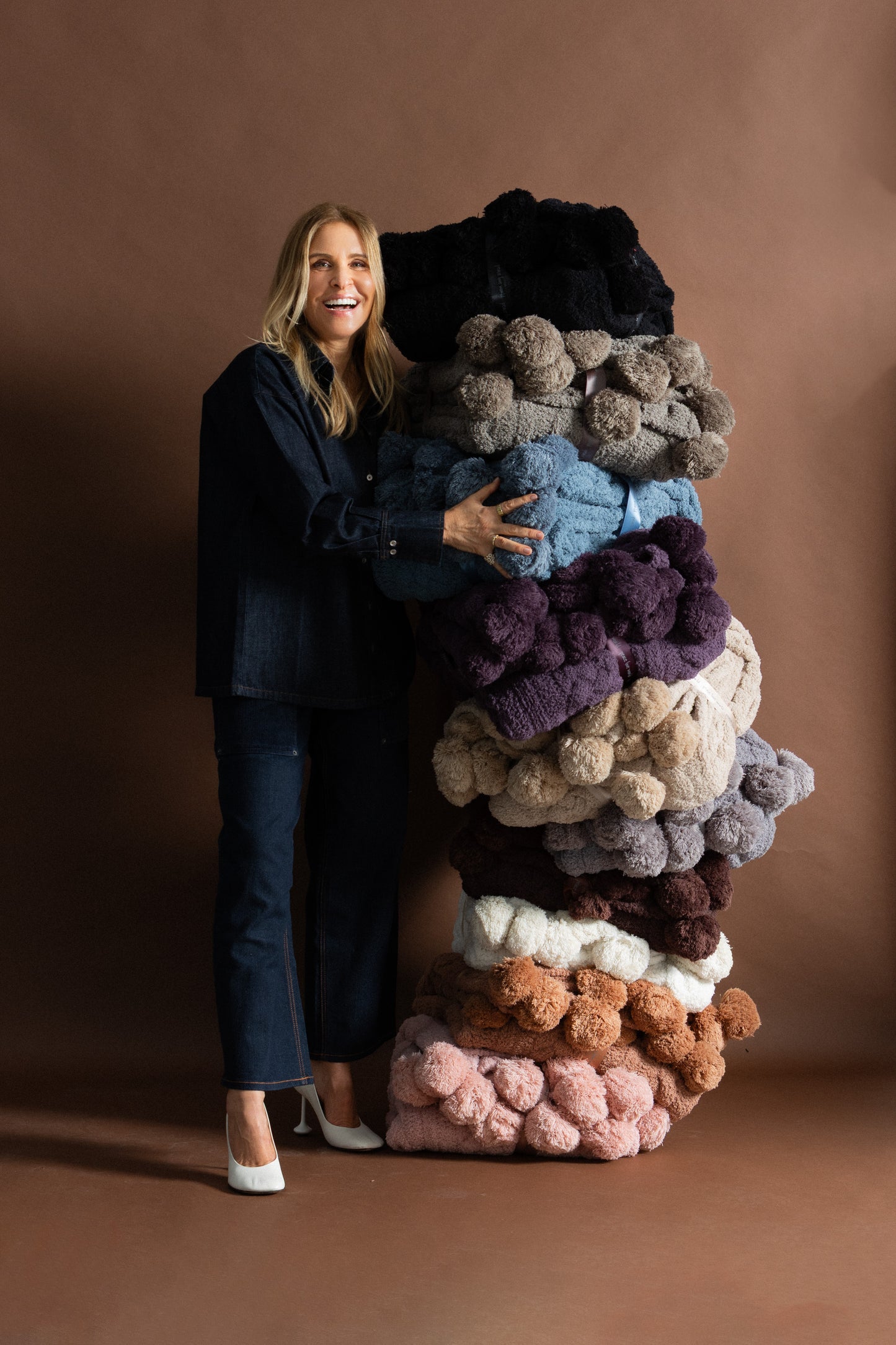 Pom Pom Cable Knit Blanket