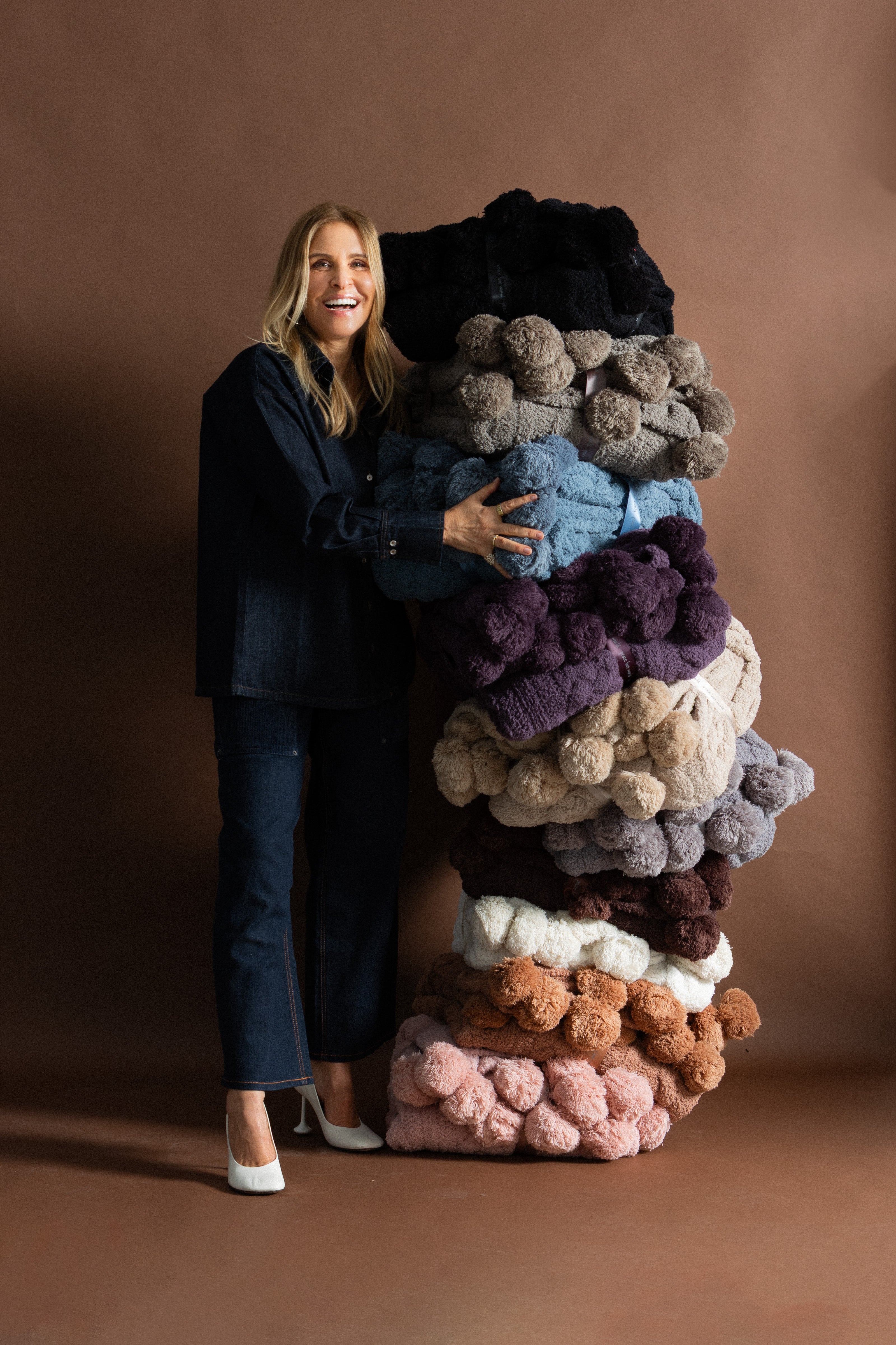 Pom Pom Cable Knit Blanket – Peace Love World
